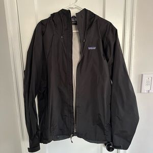 Patagonia Torrentshell Rain Jacket - like new